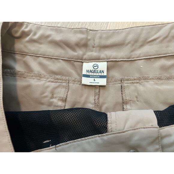 Magellan Shorts Womens L Khaki Fishing Outdoors Falcon Lake Shorty Stretch UV - Picture 5 of 6